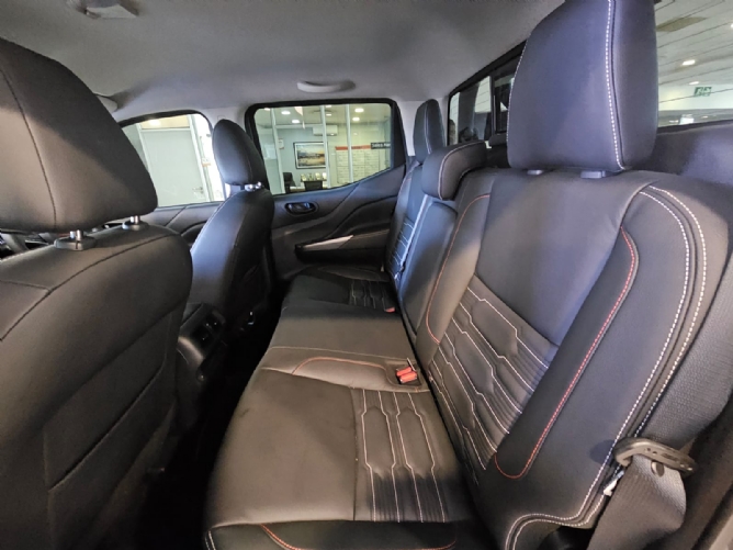 2026 Nissan Navara 2.5D Pro-4x 4x4 Auto Double Cab - Image 5