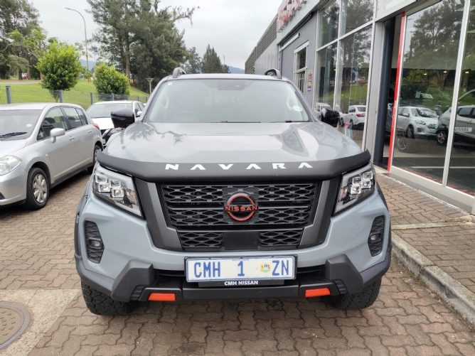 2025 Nissan Navara 2.5D Pro-4x Warrior 4x4 Auto Double Cab - Image 2