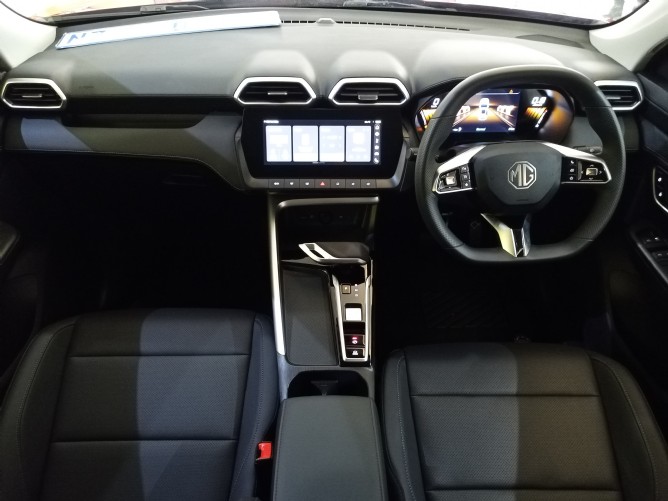 2026 MG ZS Pro 1.5T Comfort CVT - Image 6