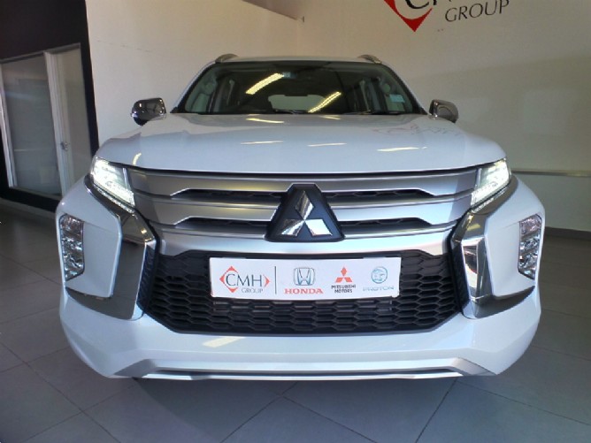 2025 Mitsubishi Pajero Sport 2.4 4x2 Auto - Image 2