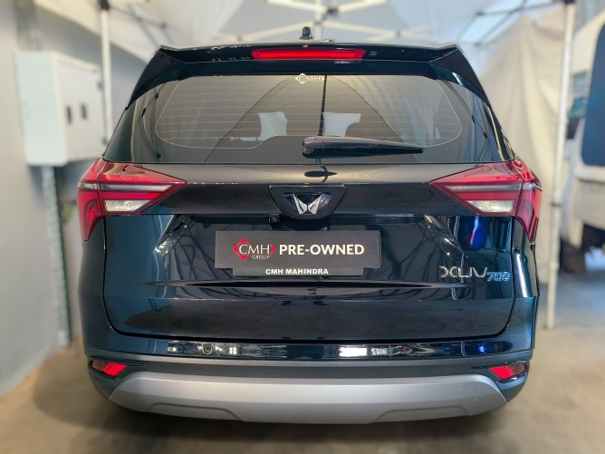 2025 Mahindra XUV700 2.0 AX7L Auto (7 Seater) - Image 5