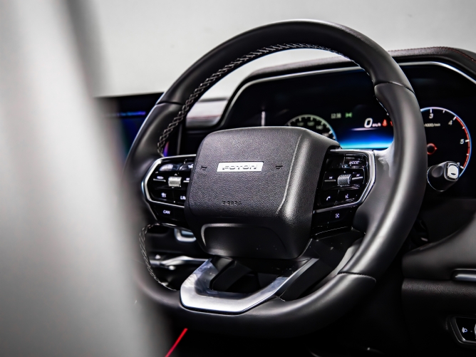 2025 Foton Tunland V9 2.0D VLX Double Cab 4x2 Auto - Image 5