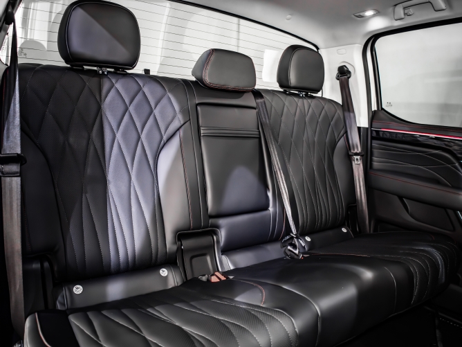 2025 Foton Tunland V9 2.0D VLX Double Cab 4x2 Auto - Image 7