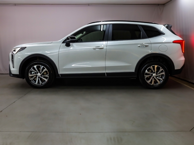 2026 Haval Jolion 1.5T City Plus - Image 2