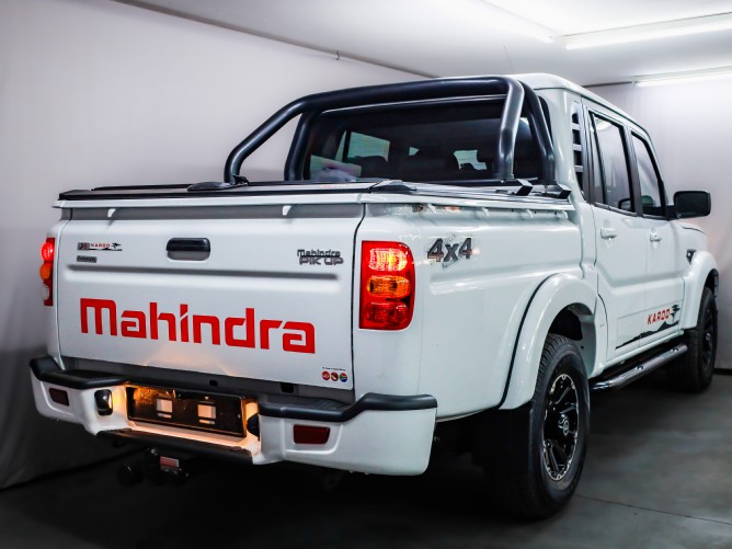 2025 Mahindra Pik Up 2.2 mHawk S6 Karoo 4x4 Auto Double Cab - Image 3