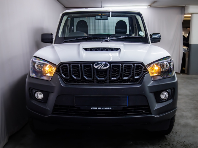 2025 Mahindra Pik Up 2.2 mHawk SC 4x2 S4 - Image 5