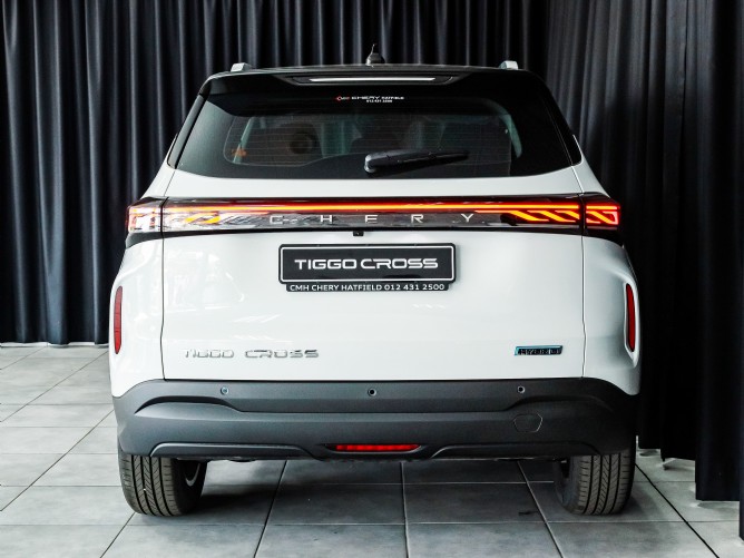 2025 Chery Tiggo Cross 1.5 HEV Comfort DHT - Image 6