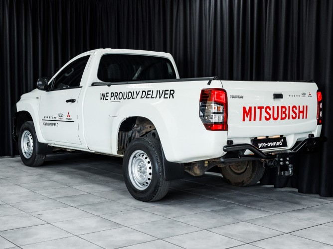 2024 Mitsubishi Triton 2.4 GL Single Cab - Image 5