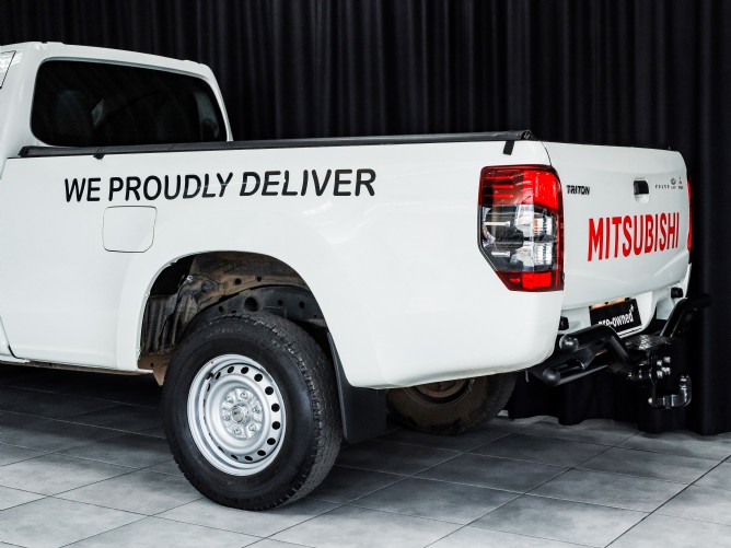 2024 Mitsubishi Triton 2.4 GL Single Cab - Image 7