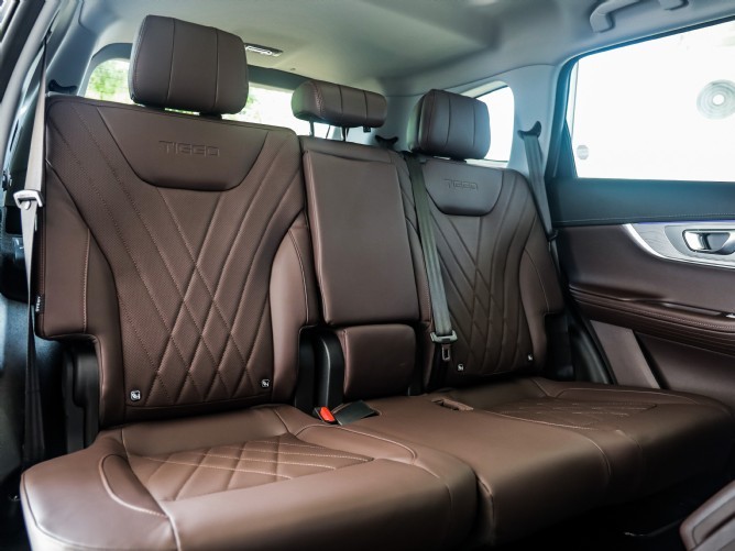 2025 Chery Tiggo 8 Pro Max 2.0 TGDI Executive DCT MY23 - Image 6