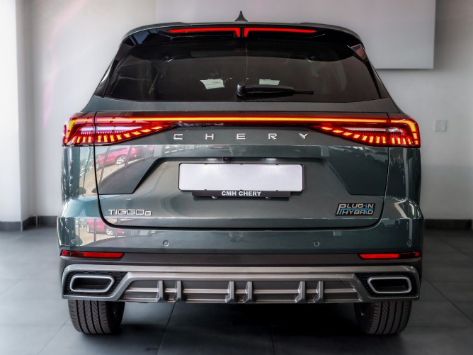 2025 Chery Tiggo 8 1.5T CSH Apex DHT (PHEV) - Image 4