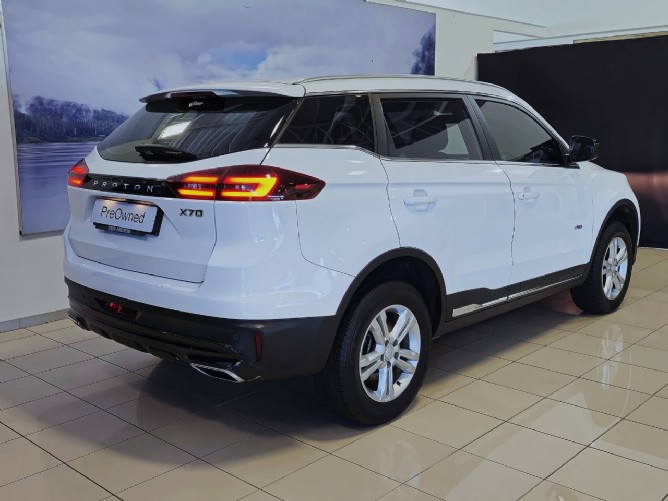 2023 Proton X70 1.5T Standard - Image 5