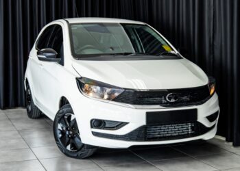 2026 Tata Tiago 1.2 XT Auto