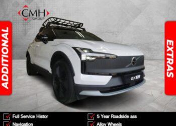 2025 Volvo EX30 Cross Country Ultra Twin Motor Performance